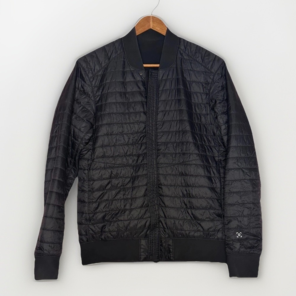 Lululemon Switch Over Bomber Jacket Black PrimaLoft Lightweight Quilted S Revers